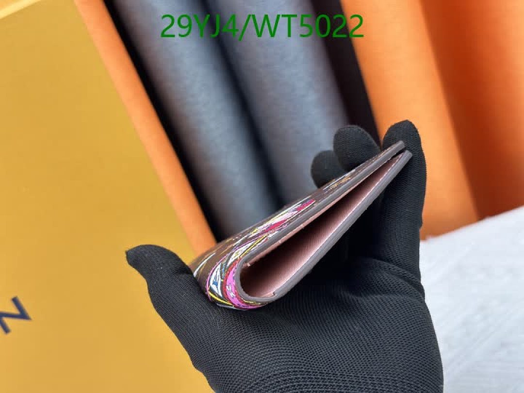 LV-Wallet-4A Quality Code: WT5022 $: 29USD