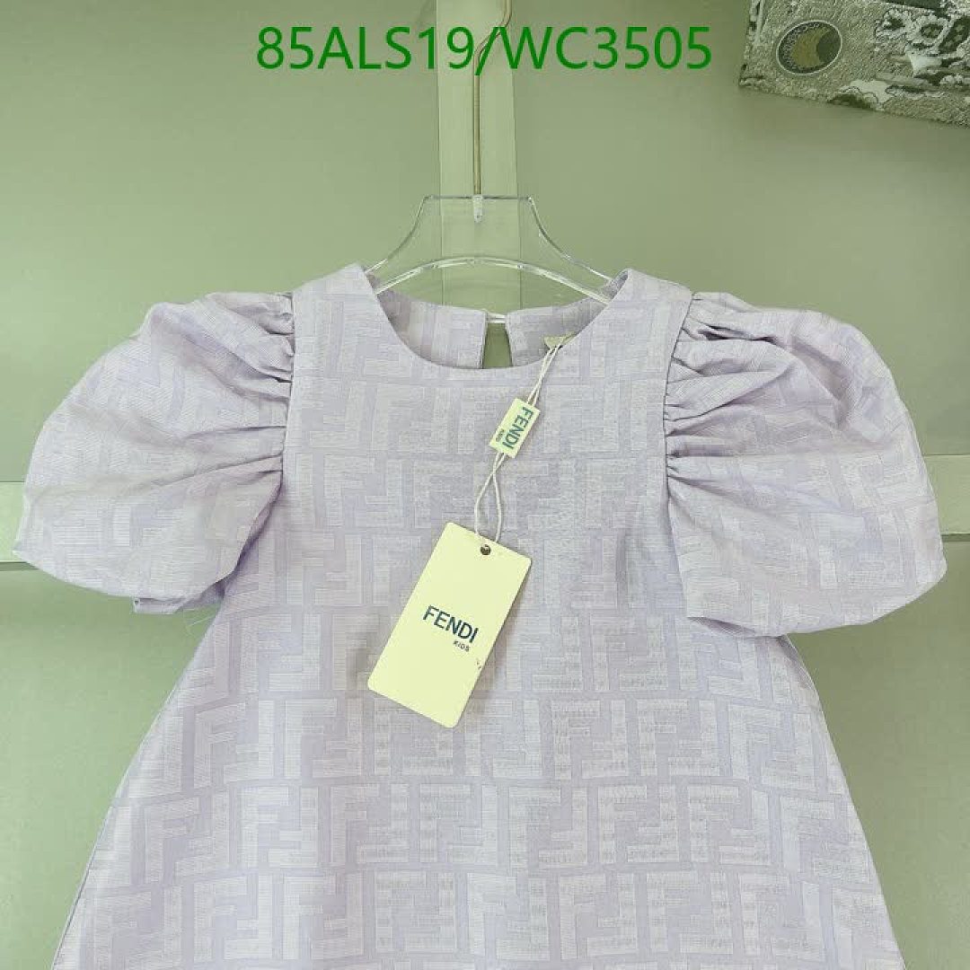 LV-Kids Clothing Code: WC3505 $: 85USD