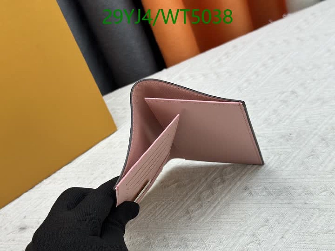 LV-Wallet-4A Quality Code: WT5038 $: 29USD