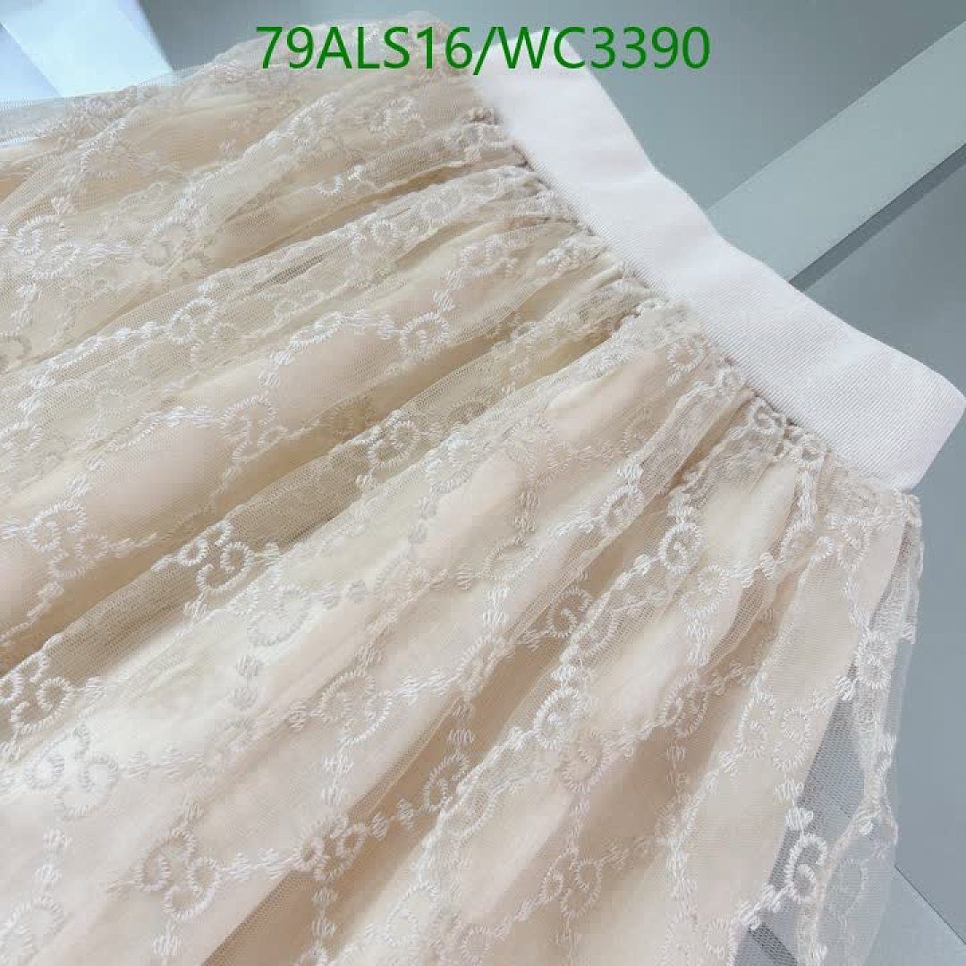 Gucci-Kids Clothing Code: WC3390 $: 79USD