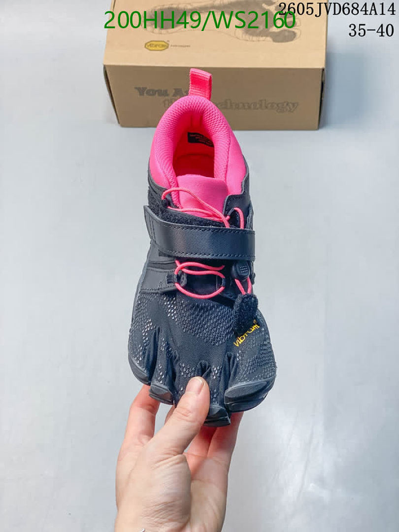 Vibram-Men shoes Code: WS2160 $: 200USD