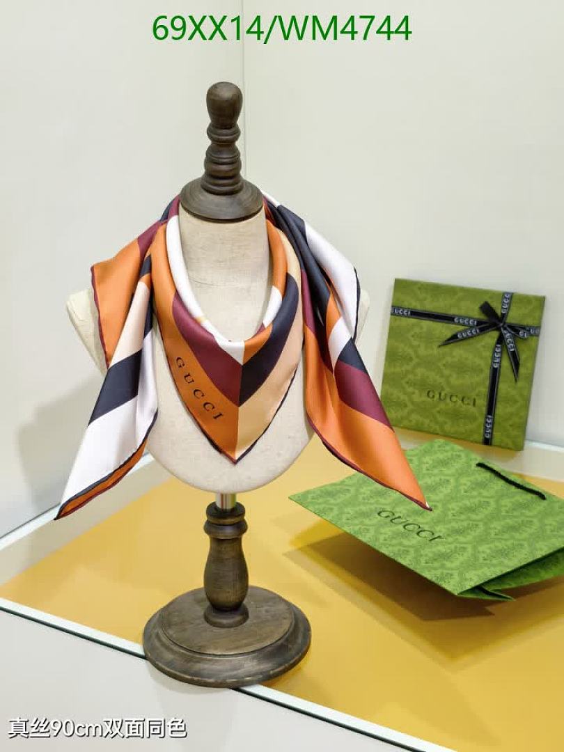 Gucci-Scarf Code: WM4744 $: 69USD
