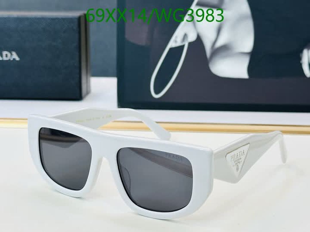 Prada-Glasses Code: WG3983 $: 69USD