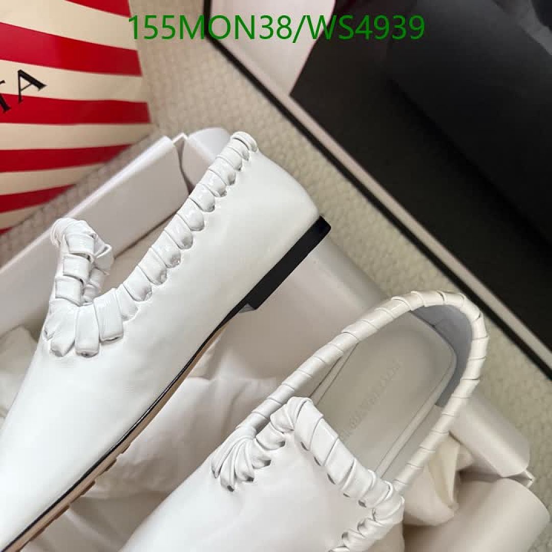 BV-Women Shoes Code: WS4939 $: 155USD