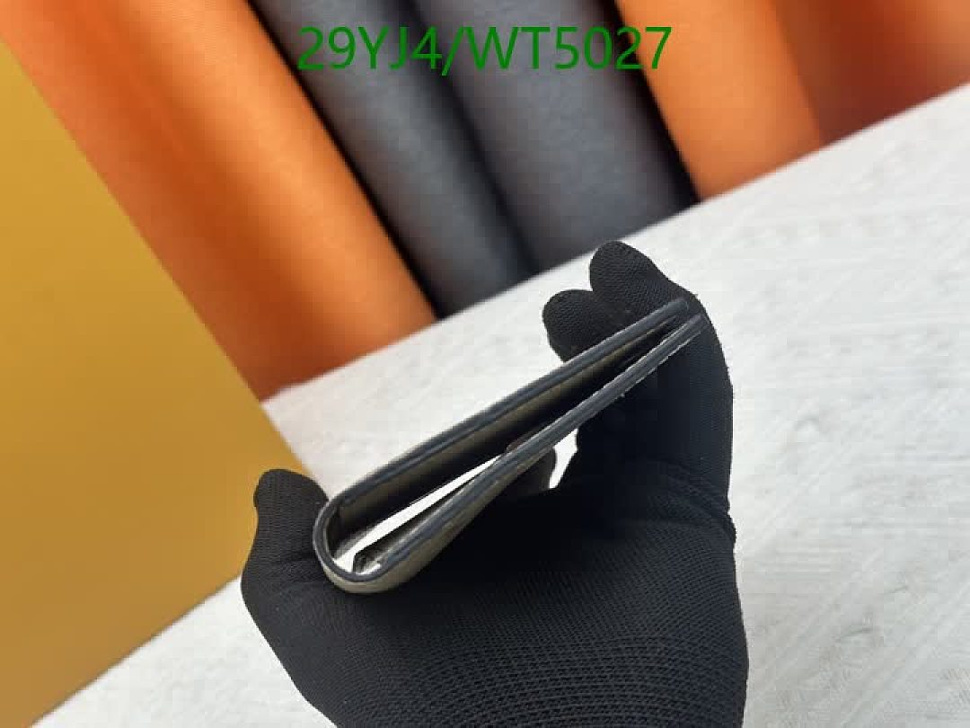 LV-Wallet-4A Quality Code: WT5027 $: 29USD
