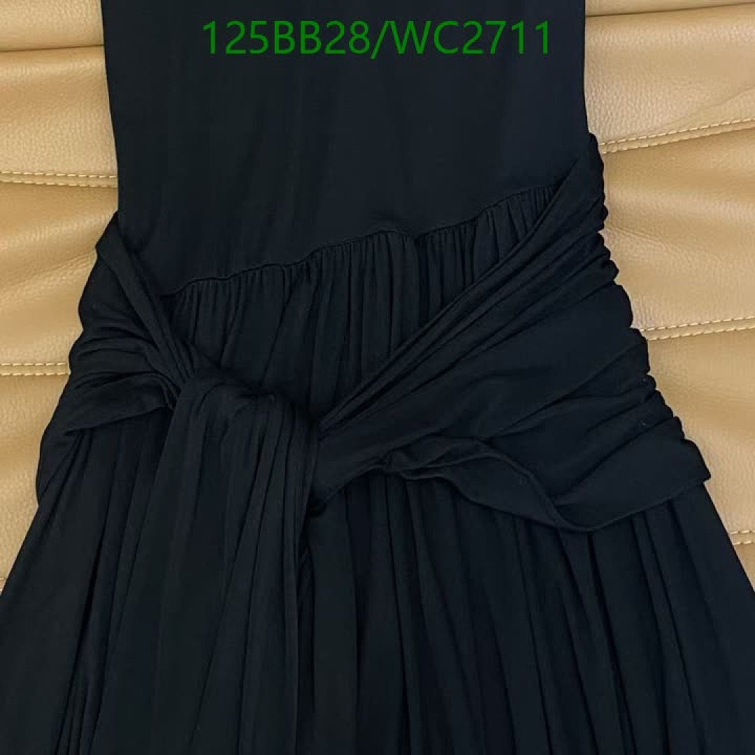 Valentino-Clothing Code: WC2711 $: 125USD