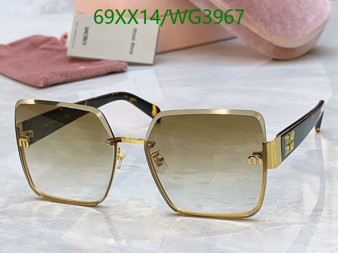 Miu Miu-Glasses Code: WG3967 $: 69USD