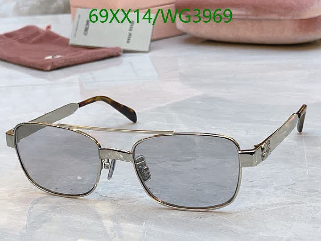 Miu Miu-Glasses Code: WG3969 $: 69USD