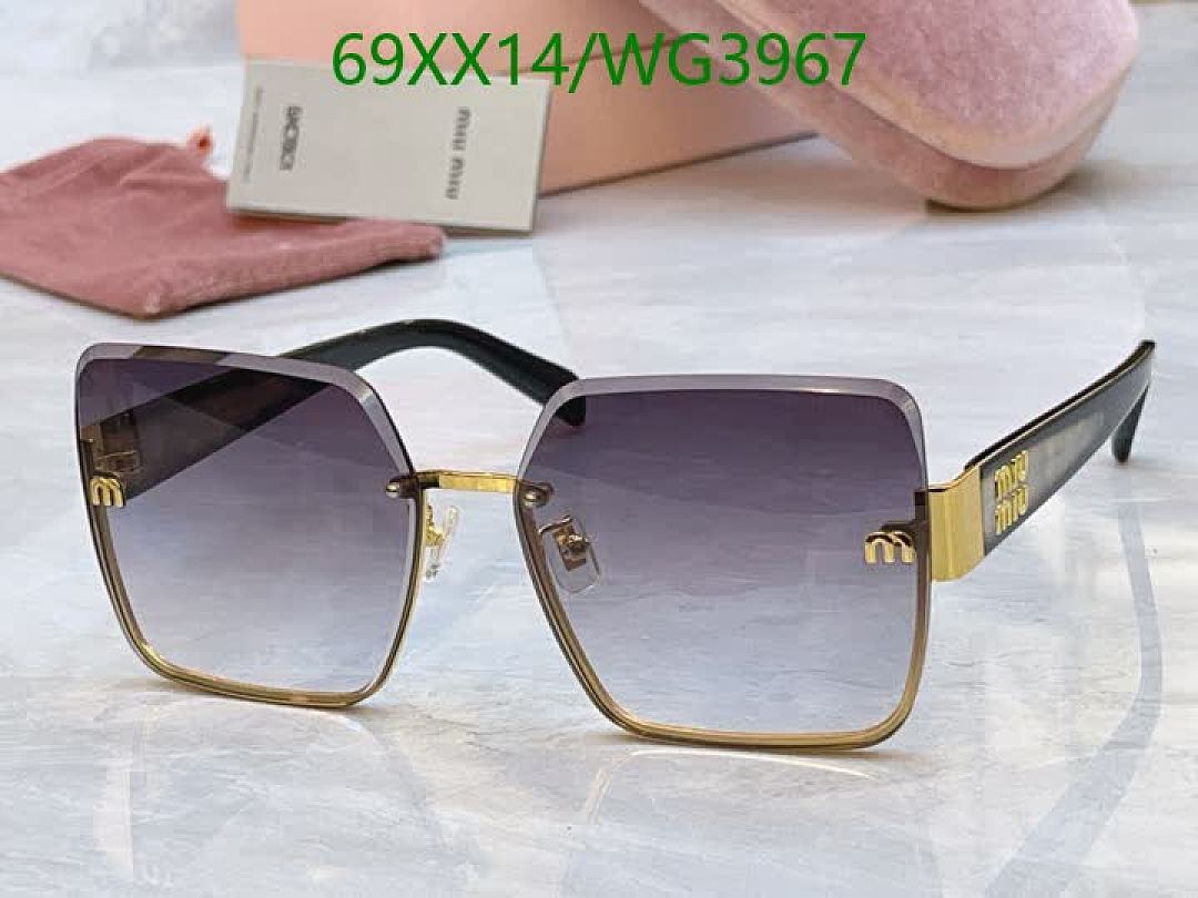 Miu Miu-Glasses Code: WG3967 $: 69USD