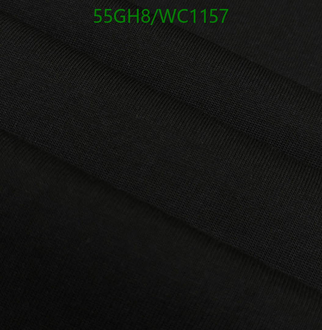Burberry-Clothing Code: WC1157 $: 55USD