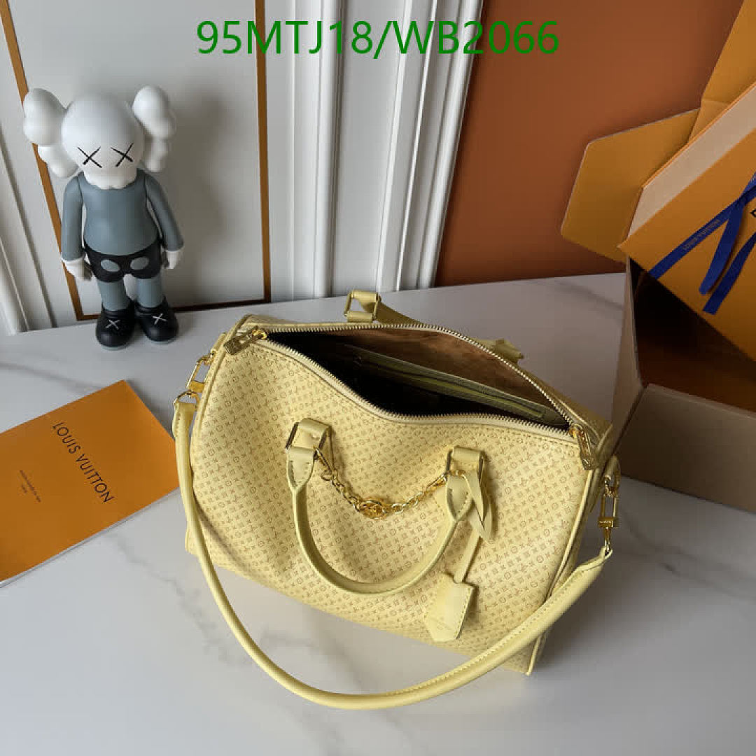 LV-Bag-4A Quality Code: WB2066 $: 95USD