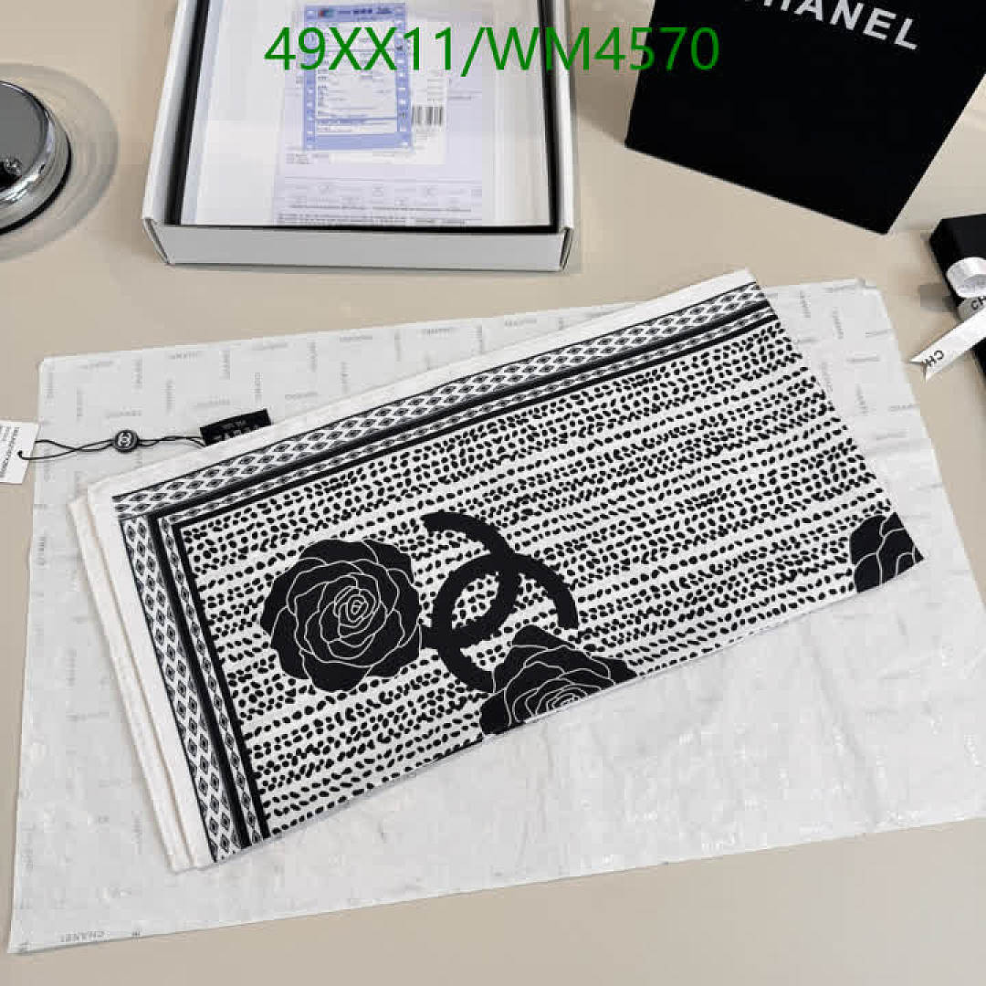 Chanel-Scarf Code: WM4570 $: 49USD
