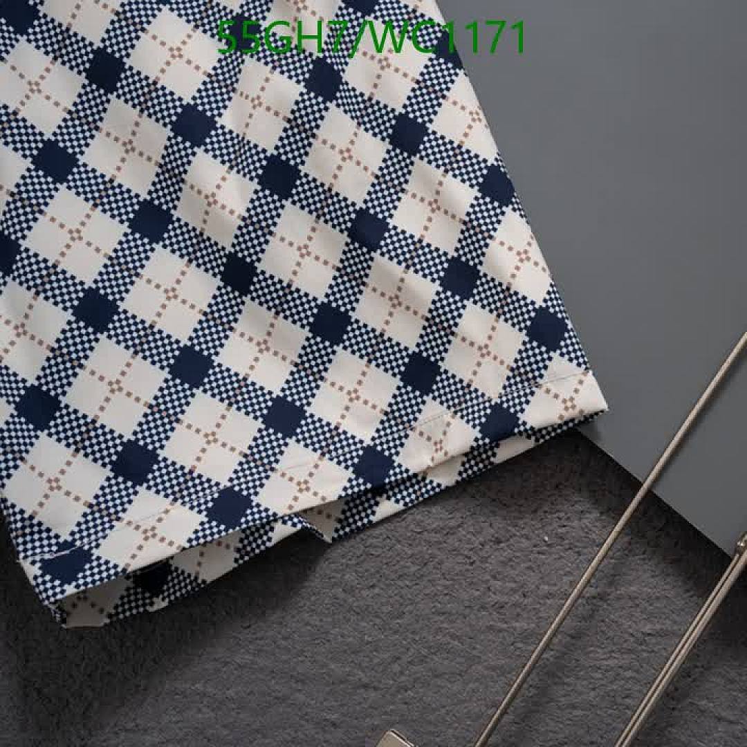 Burberry-Clothing Code: WC1171 $: 55USD