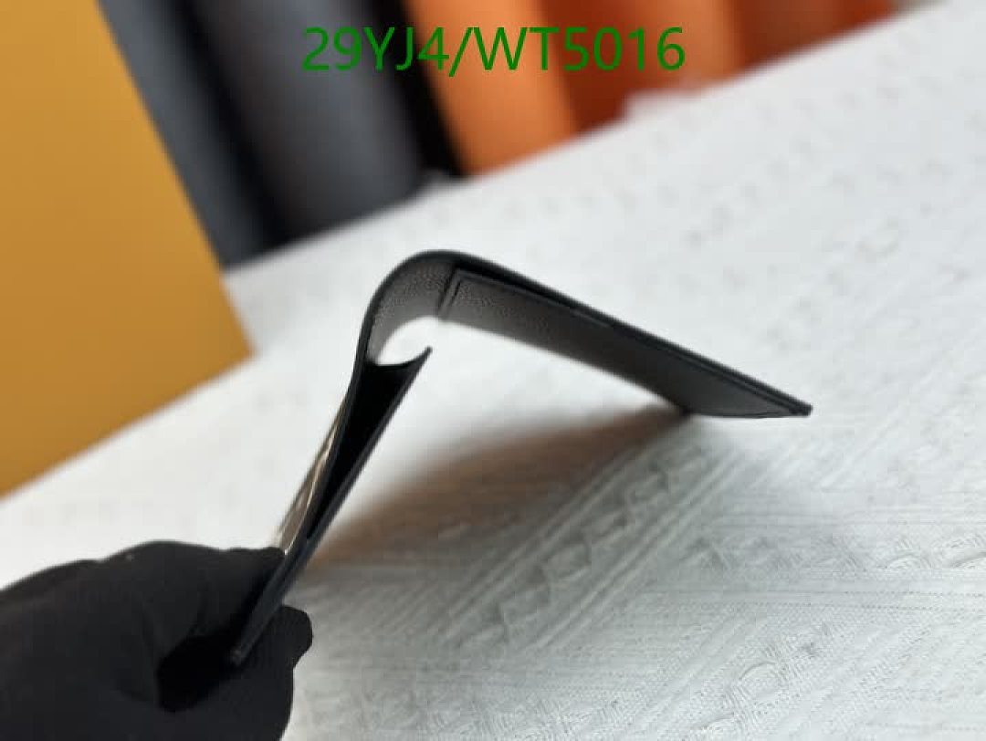 LV-Wallet-4A Quality Code: WT5016 $: 29USD