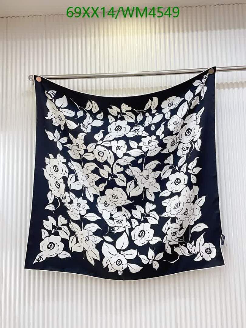 Chanel-Scarf Code: WM4549 $: 69USD