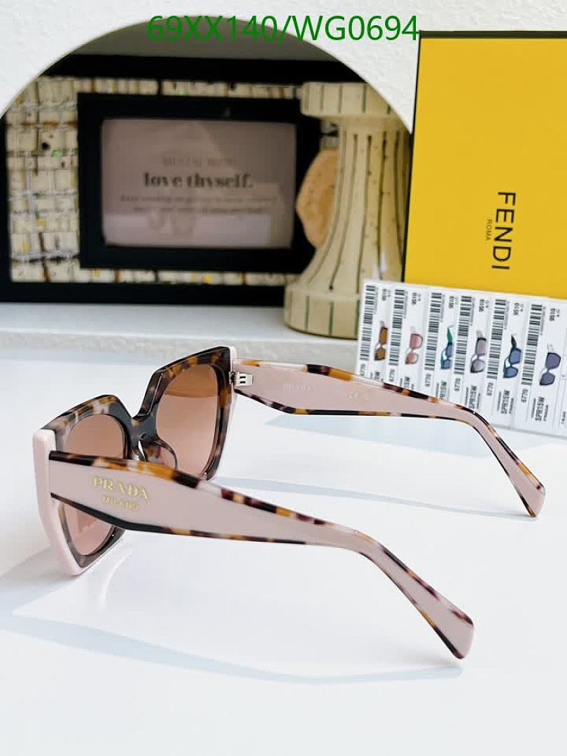 Prada-Glasses Code: WG0694 $: 69USD