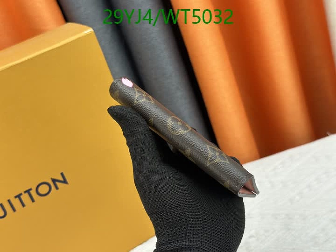 LV-Wallet-4A Quality Code: WT5032 $: 29USD