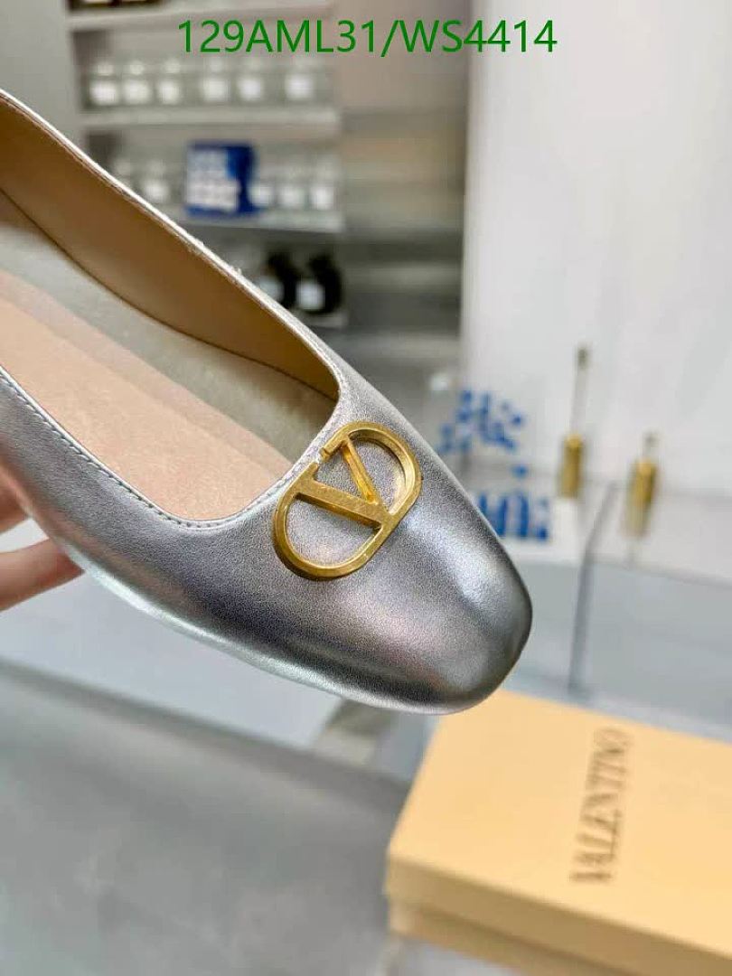 Valentino-Women Shoes Code: WS4414 $: 129USD