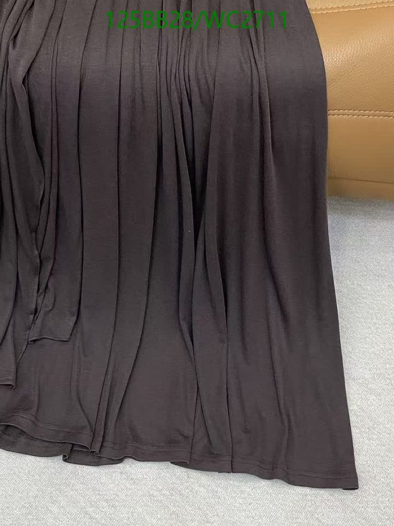 Valentino-Clothing Code: WC2711 $: 125USD