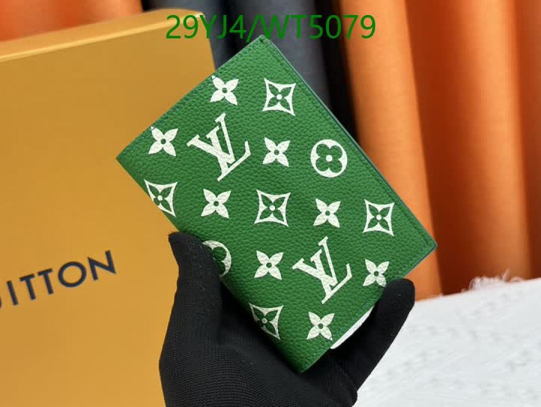 LV-Wallet-4A Quality Code: WT5079 $: 29USD