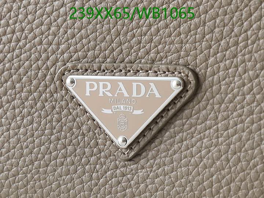 Prada-Bag-Mirror Quality Code: WB1065 $: 239USD