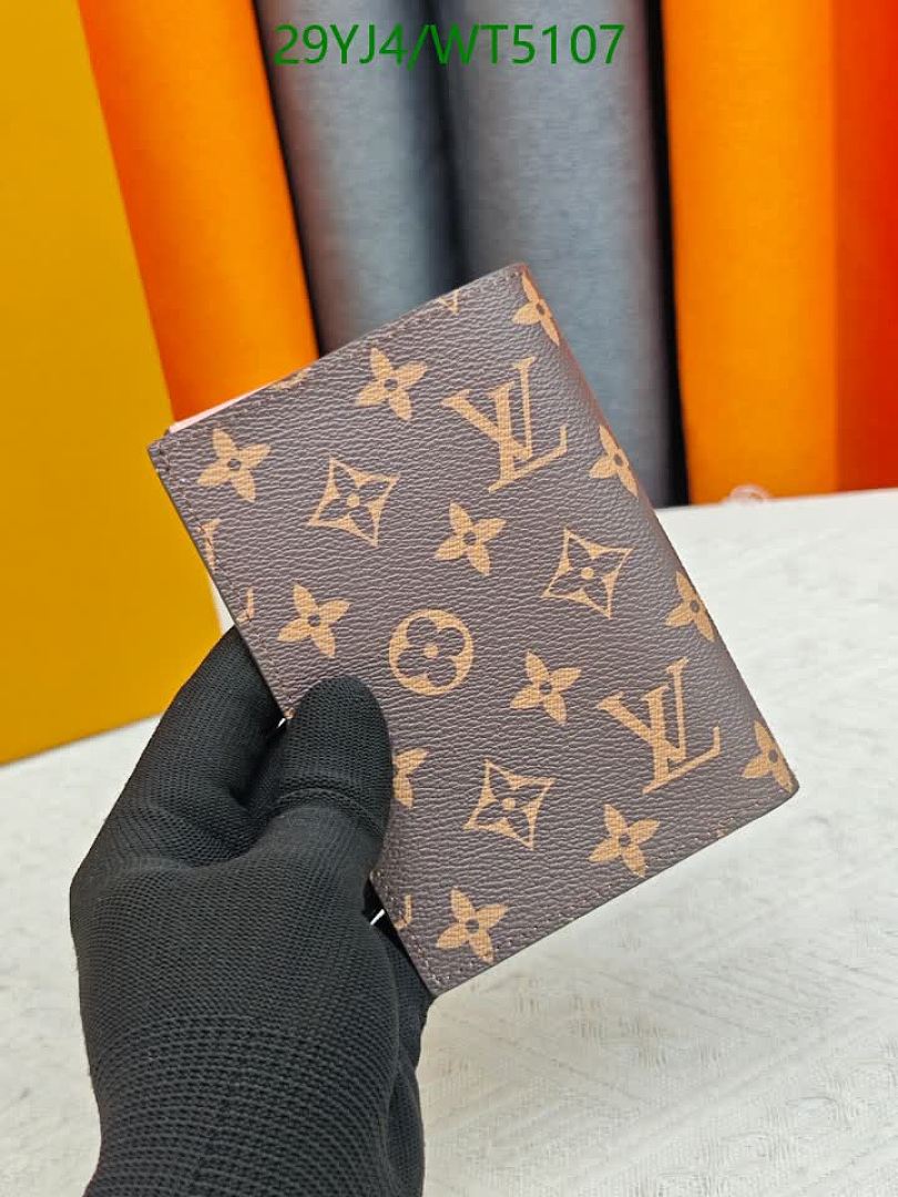 LV-Wallet-4A Quality Code: WT5107 $: 29USD