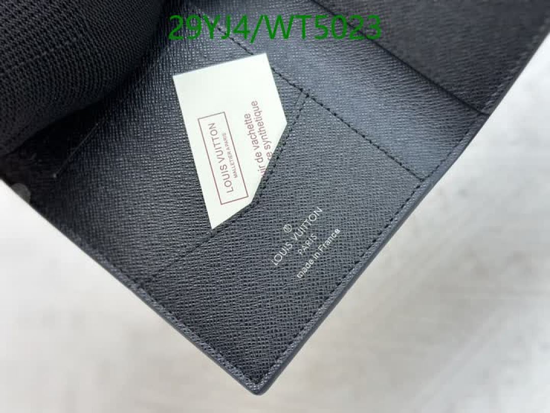 LV-Wallet-4A Quality Code: WT5023 $: 29USD