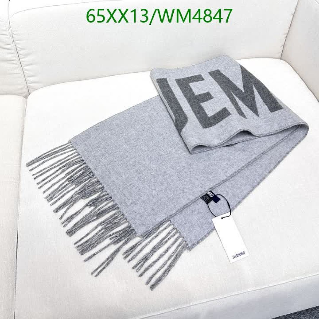 Jacquemus-Scarf Code: WM4847 $: 65USD