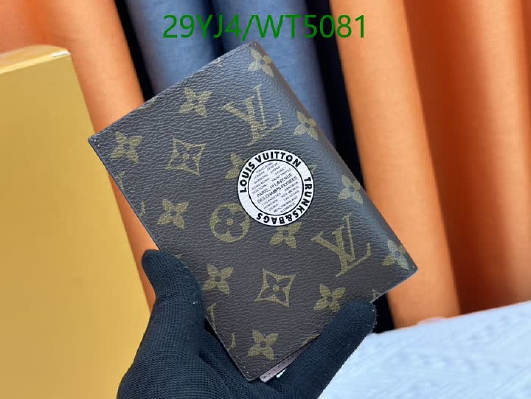LV-Wallet-4A Quality Code: WT5081 $: 29USD