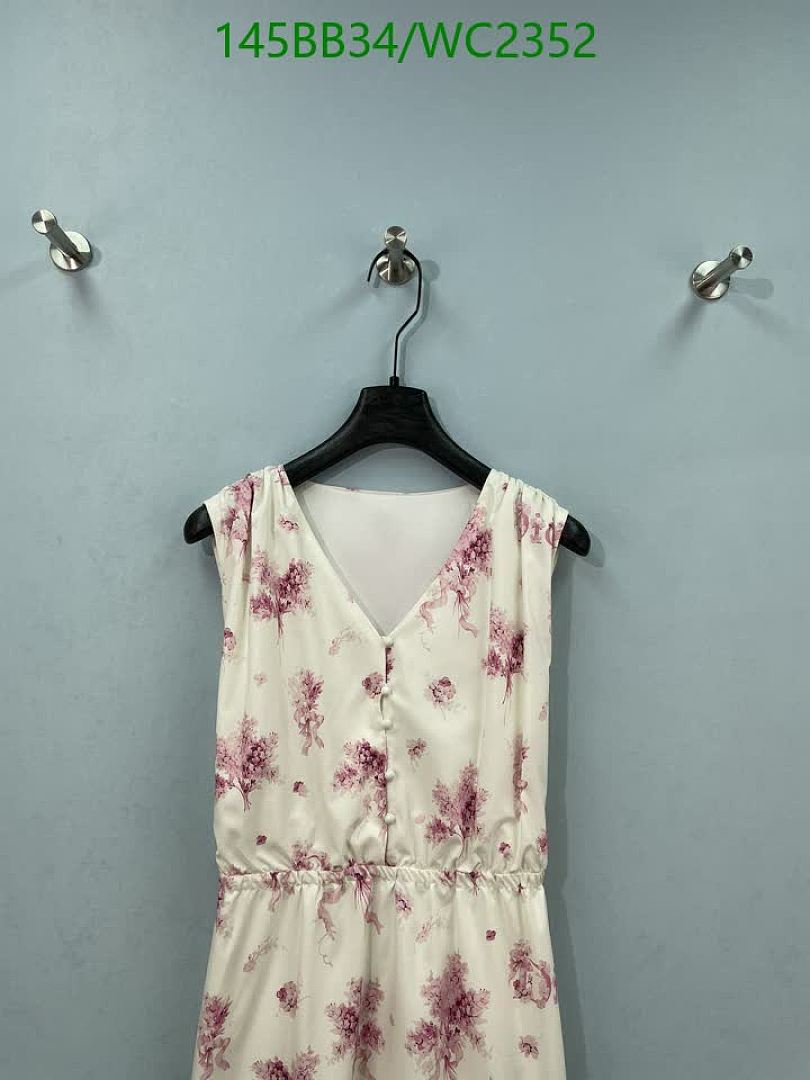 Dior-Clothing Code: WC2352 $: 145USD