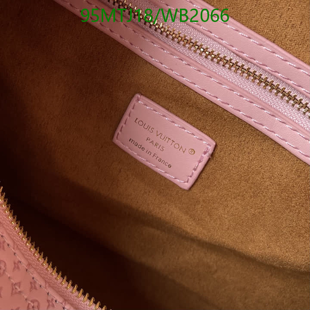 LV-Bag-4A Quality Code: WB2066 $: 95USD
