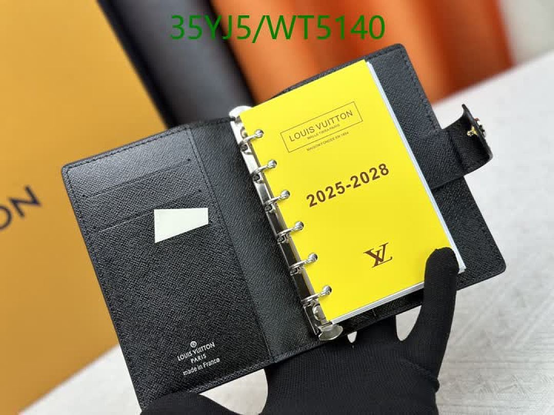 LV-Wallet-4A Quality Code: WT5140 $: 35USD
