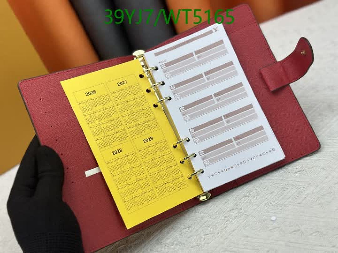 LV-Wallet-4A Quality Code: WT5165 $: 39USD