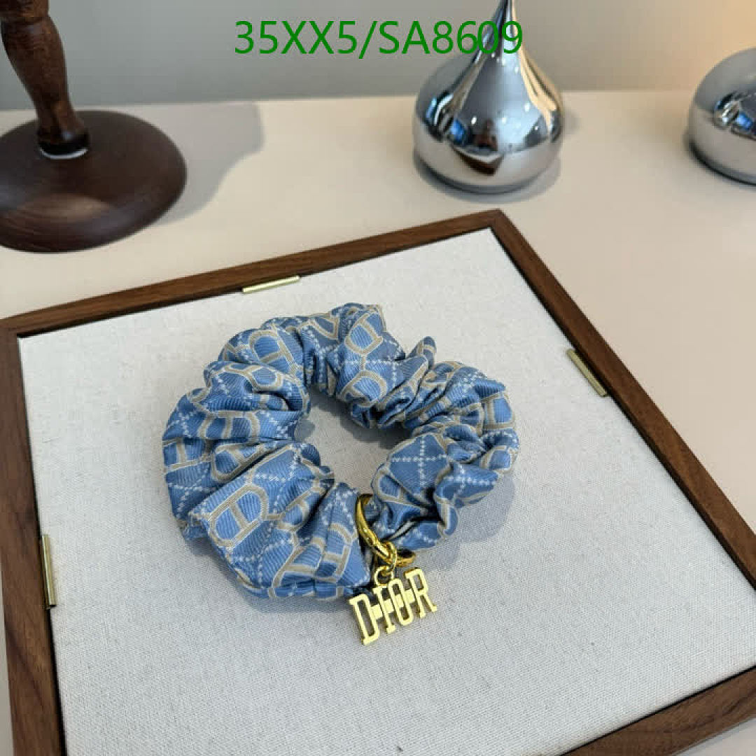 Dior-Headband Code: SA8609 $: 35USD