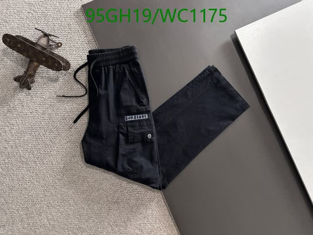 Burberry-Clothing Code: WC1175 $: 95USD