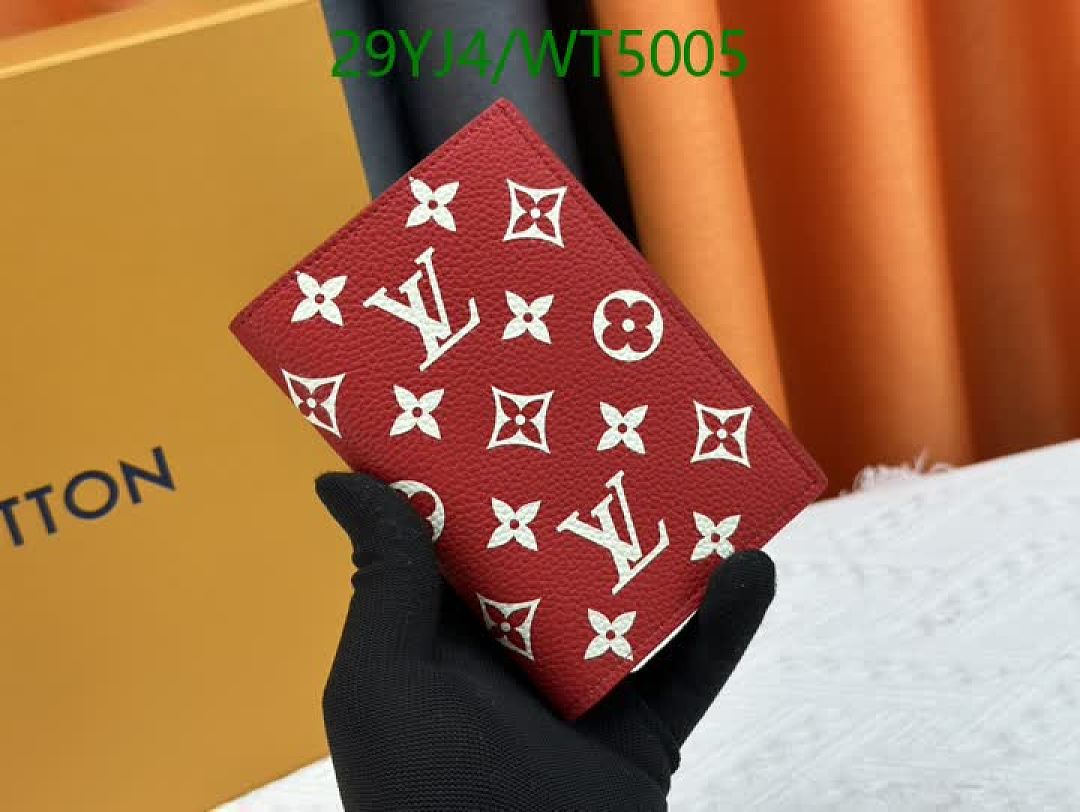 LV-Wallet-4A Quality Code: WT5005 $: 29USD