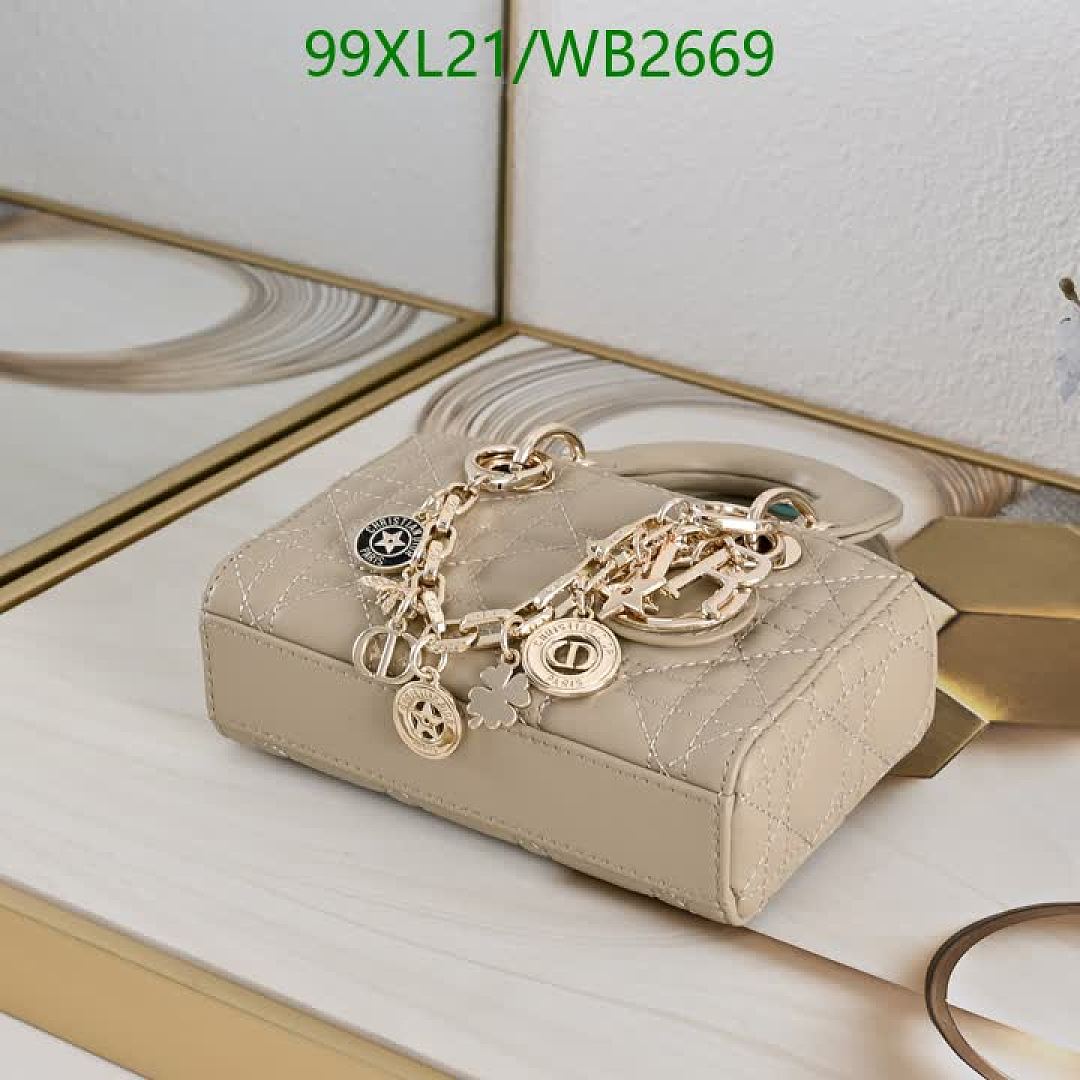 Dior-Bag-4A Quality Code: WB2669 $: 99USD