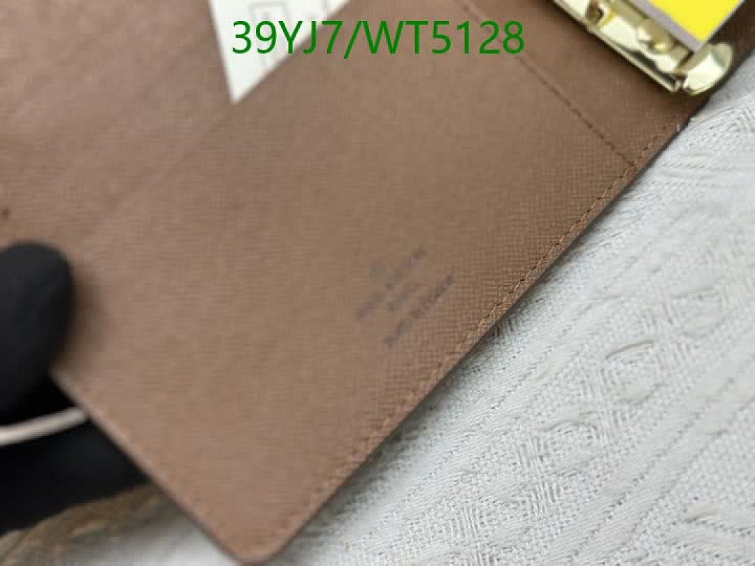 LV-Wallet-4A Quality Code: WT5128 $: 39USD