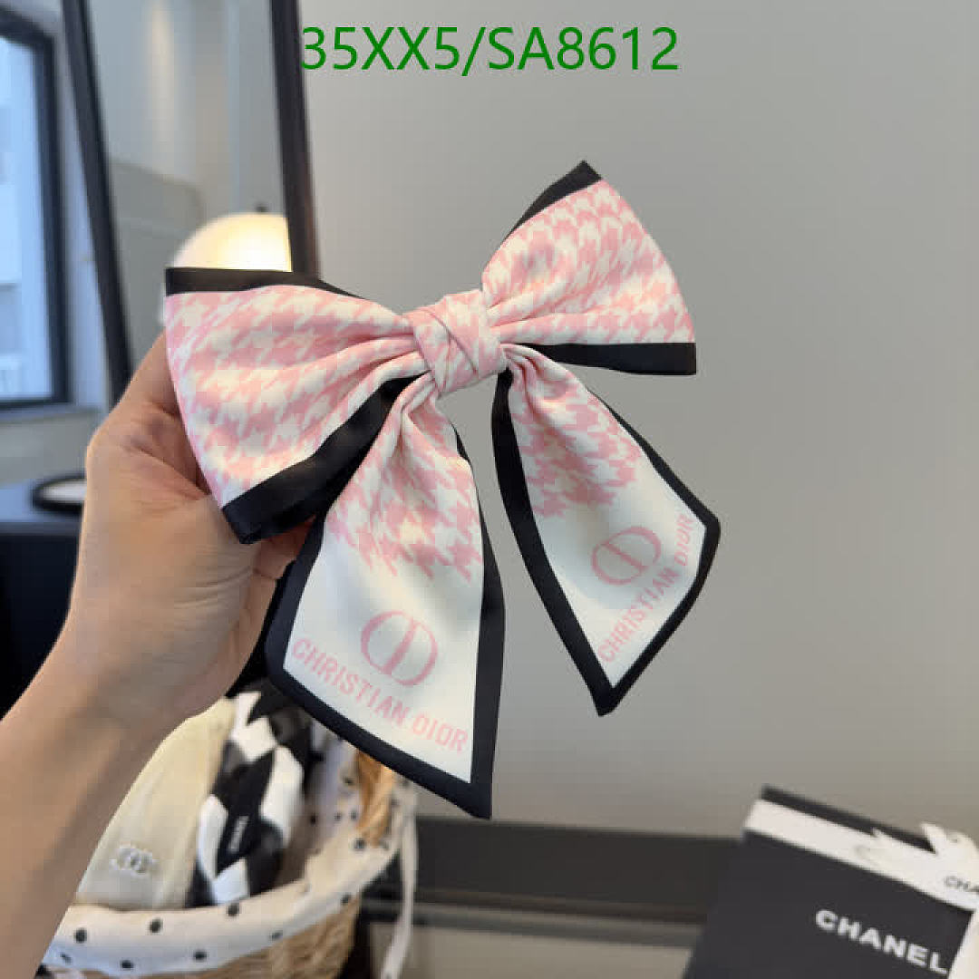 Dior-Headband Code: SA8612 $: 35USD