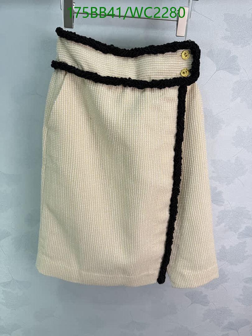 Chanel-Clothing Code: WC2280 $: 175USD