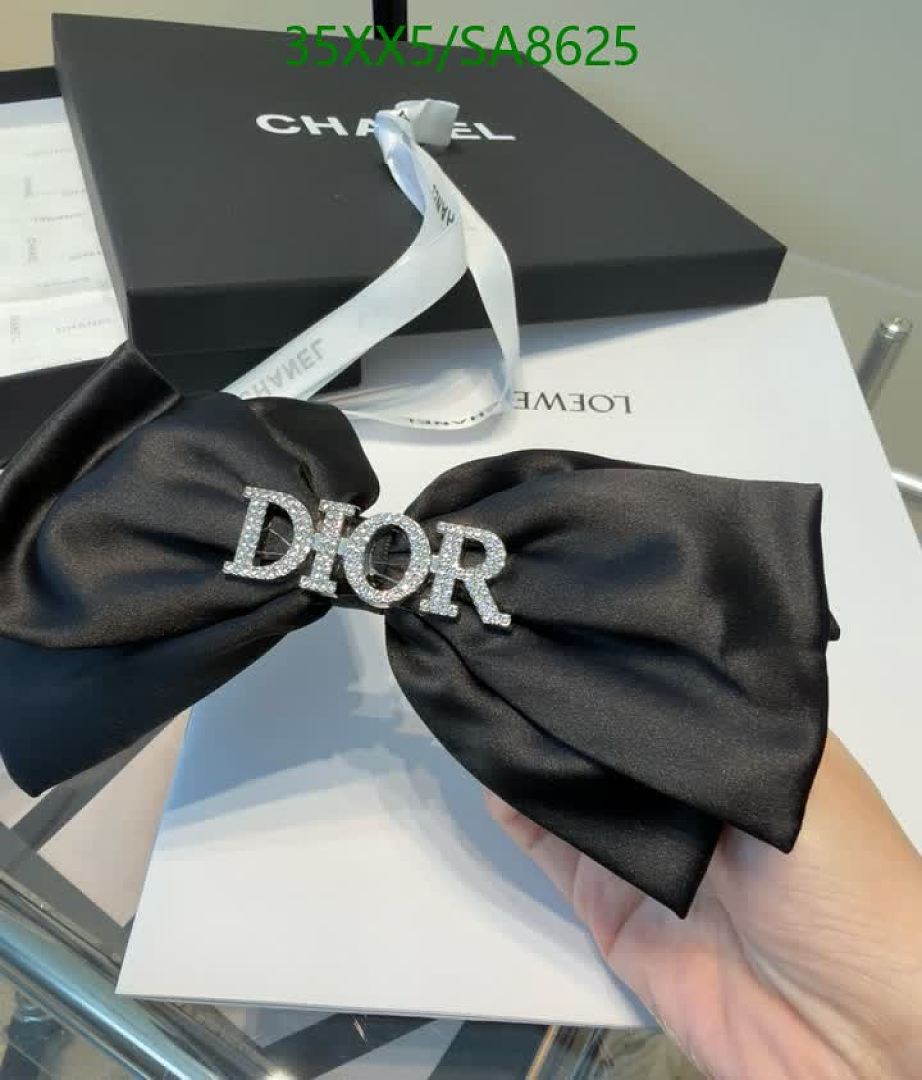 Dior-Headband Code: SA8625 $: 35USD