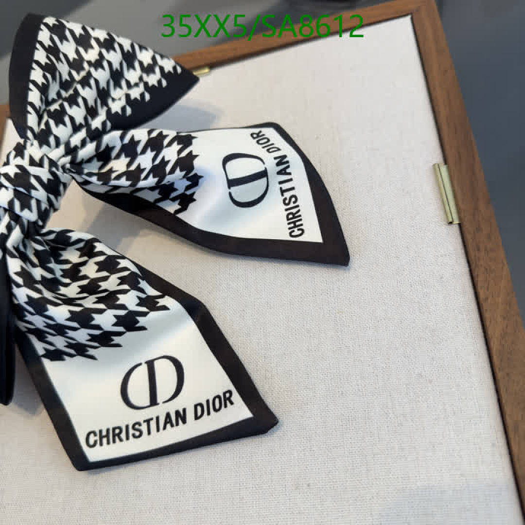 Dior-Headband Code: SA8612 $: 35USD