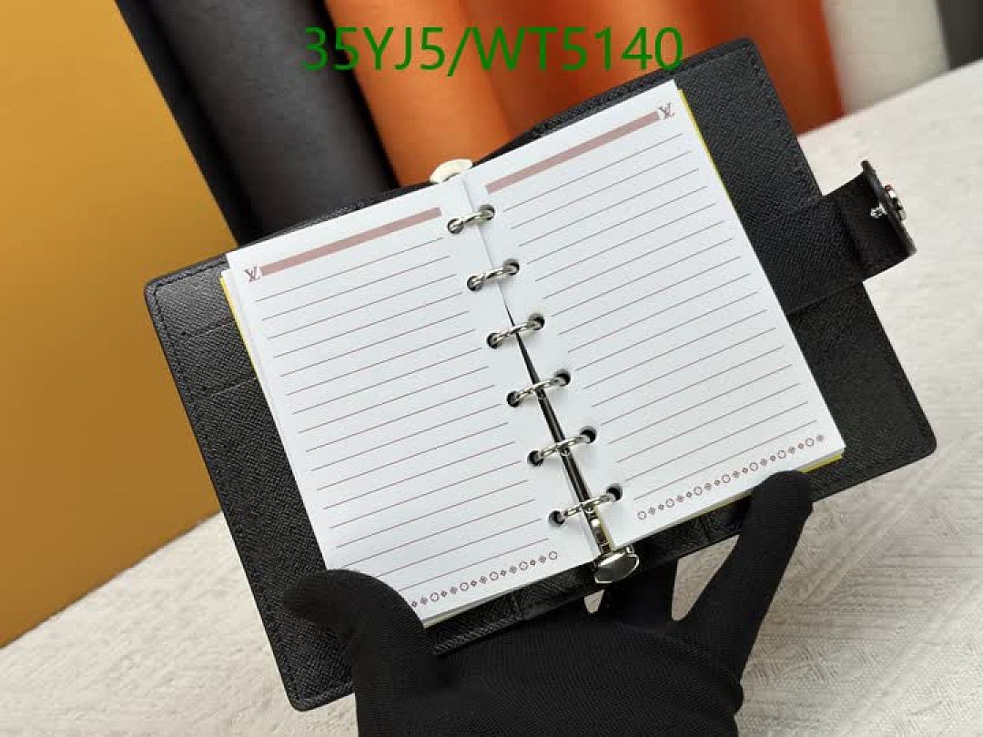 LV-Wallet-4A Quality Code: WT5140 $: 35USD