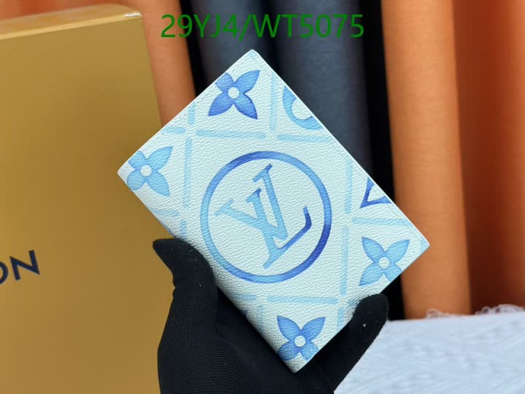 LV-Wallet-4A Quality Code: WT5075 $: 29USD