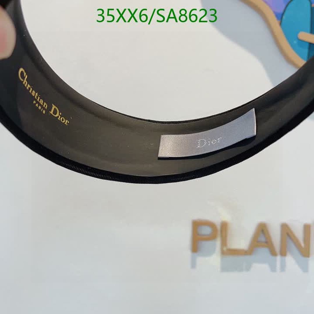 Dior-Headband Code: SA8623 $: 35USD