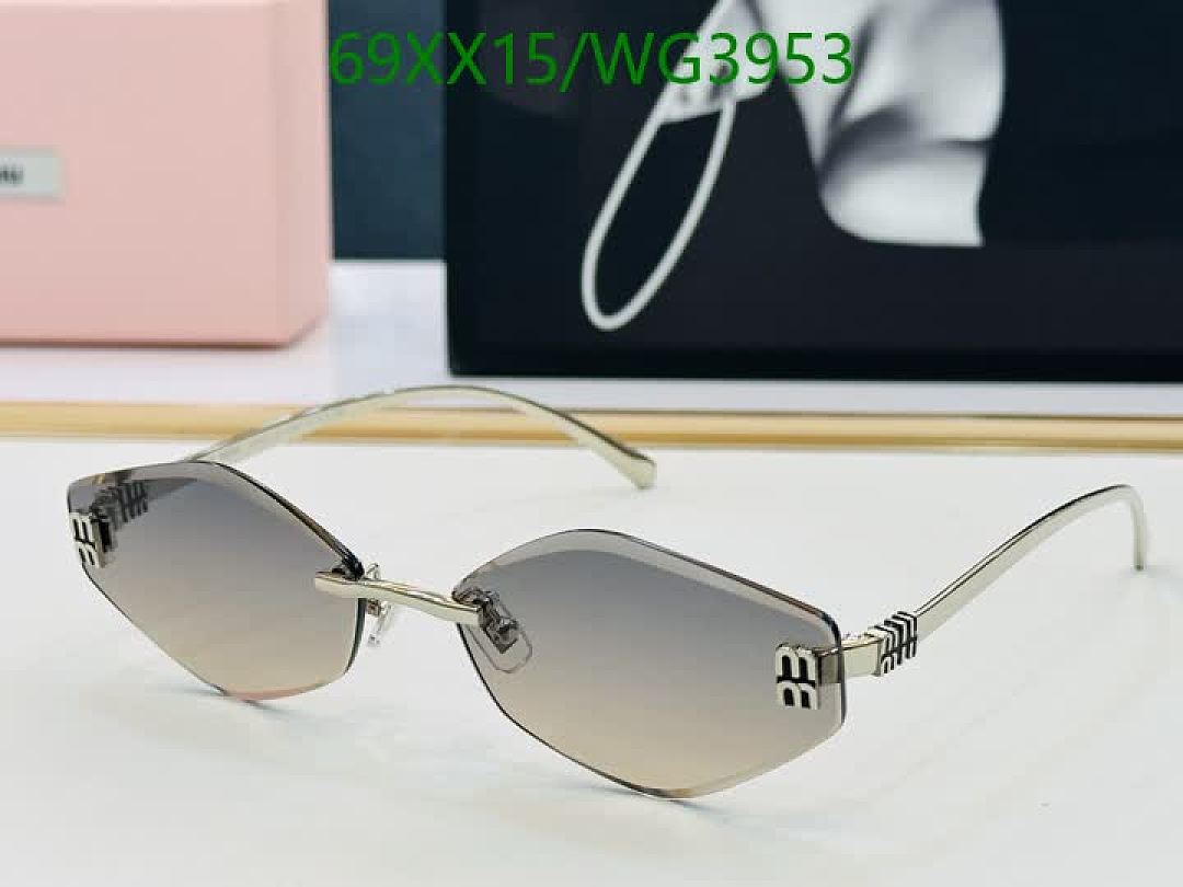 LV-Glasses Code: WG3953 $: 69USD