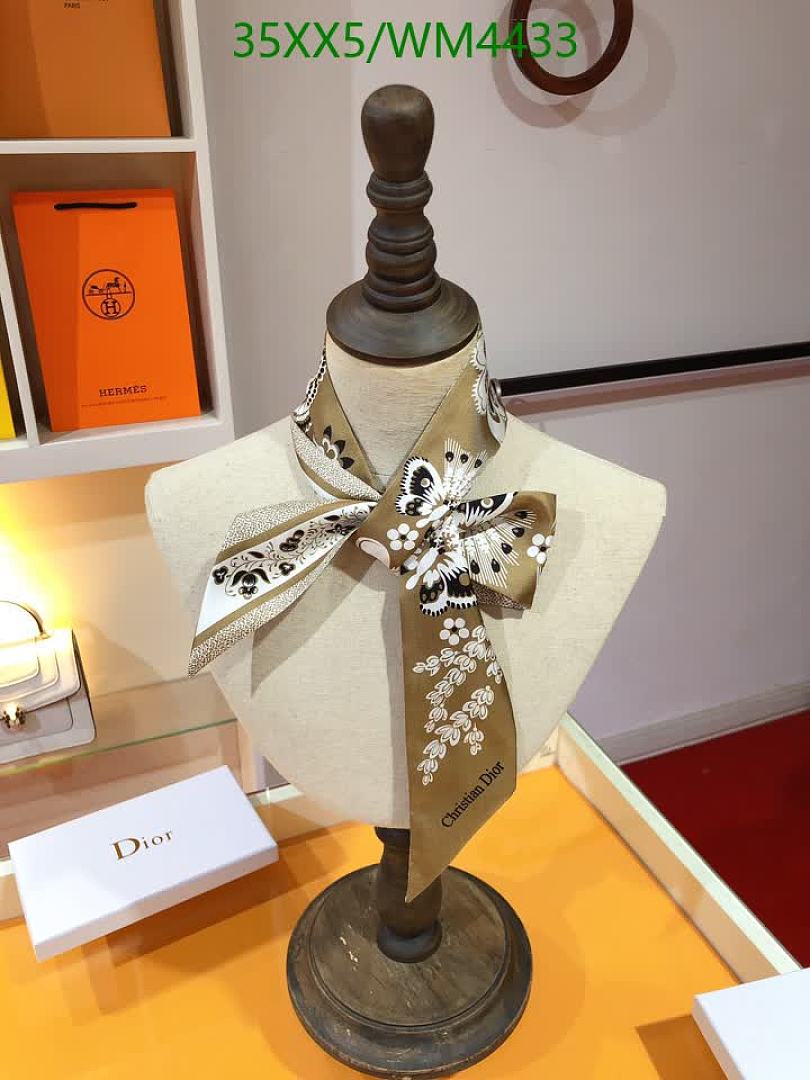 Dior-Scarf Code: WM4433 $: 35USD