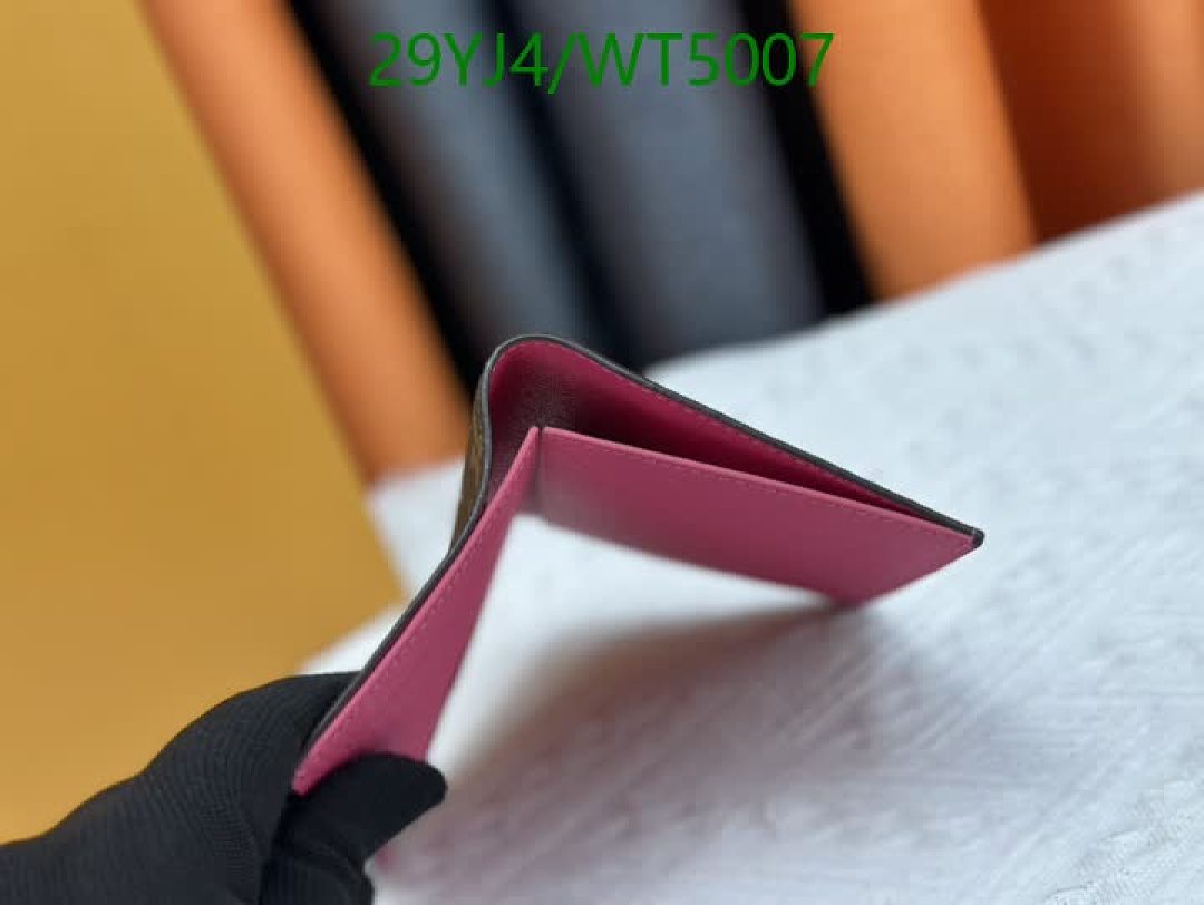 LV-Wallet-4A Quality Code: WT5007 $: 29USD