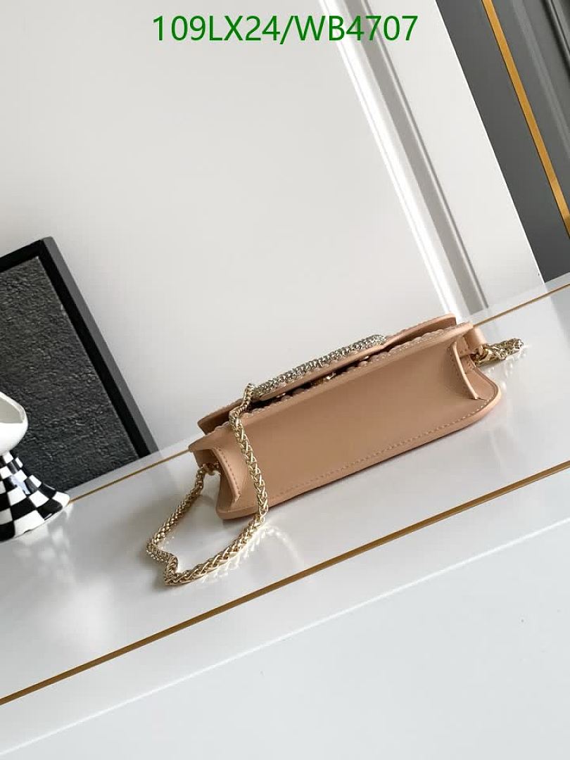 Valentino-Bag-4A Quality Code: WB4707 $: 109USD