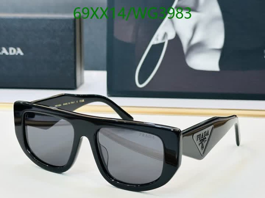 Prada-Glasses Code: WG3983 $: 69USD